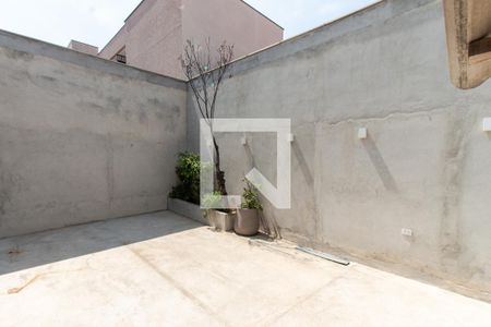 Casa à venda com 160m², 1 quarto e 2 vagas Casa à venda com 160m², 1 quarto e 2 vagasQuintal