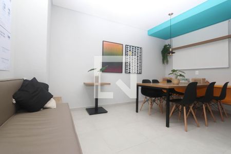 Apartamento para alugar com 34m², 2 quartos e sem vagaCoworking