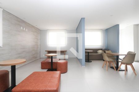 Apartamento para alugar com 34m², 2 quartos e sem vagaÁrea comum - Salão de festas