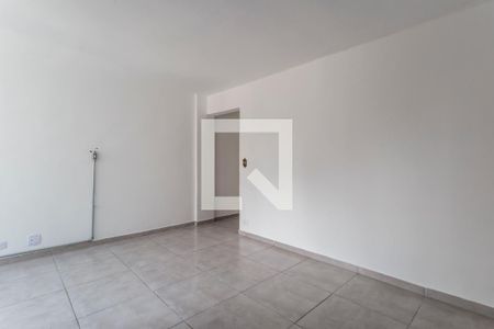 Sala de apartamento para alugar com 3 quartos, 80m² em Moema, São Paulo