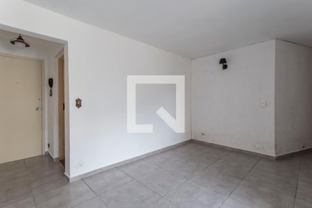 Sala de apartamento para alugar com 3 quartos, 80m² em Moema, São Paulo