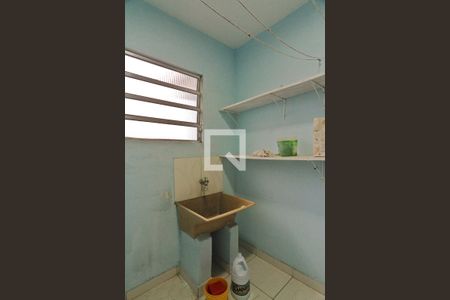 Casa à venda com 180m², 3 quartos e 3 vagasÁrea de Serviço