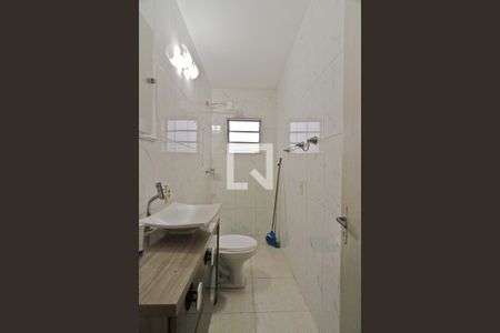 Casa à venda com 180m², 3 quartos e 3 vagasBanheiro