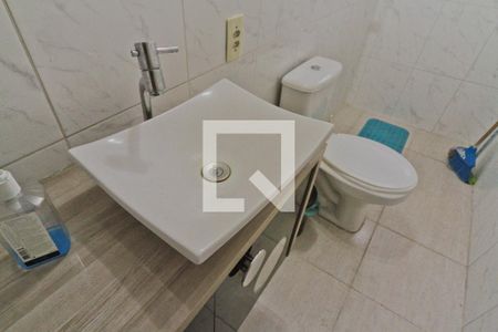 Casa à venda com 180m², 3 quartos e 3 vagasBanheiro