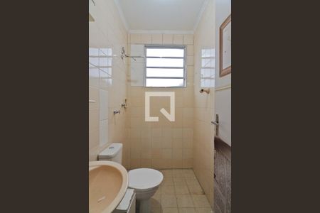 Casa à venda com 180m², 3 quartos e 3 vagasCasa 2 - banheiro