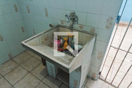 Casa à venda com 180m², 3 quartos e 3 vagasCasa 2 - área de serviço