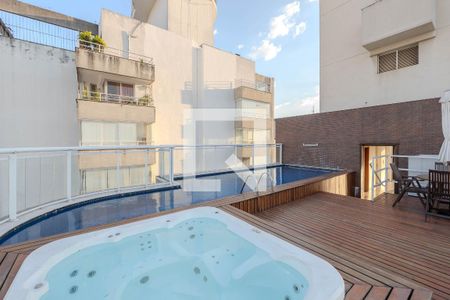 Apartamento à venda com 51m², 2 quartos e 1 vaga Apartamento à venda com 51m², 2 quartos e 1 vagaÁrea comum - Piscina