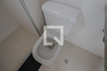 Apartamento à venda com 51m², 2 quartos e 1 vaga Apartamento à venda com 51m², 2 quartos e 1 vagaBanheiro da Suíte 1