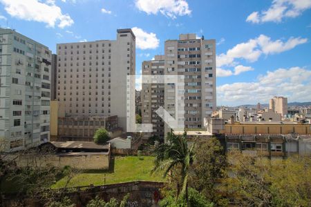 Apartamento à venda com 85m², 2 quartos e 1 vaga Apartamento à venda com 85m², 2 quartos e 1 vagaVista do Quarto