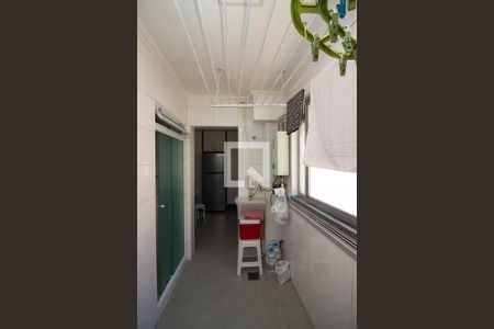 Apartamento à venda com 85m², 2 quartos e 1 vaga Apartamento à venda com 85m², 2 quartos e 1 vagaÁrea de Serviço