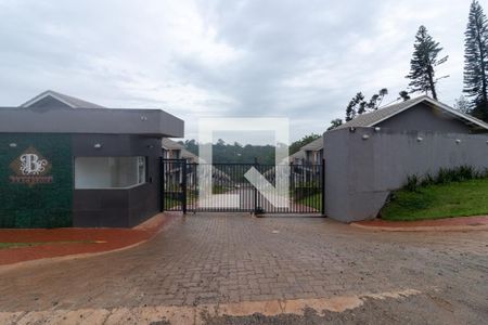 Casa de condomínio para alugar com 118m², 3 quartos e 2 vagas Casa de condomínio para alugar com 118m², 3 quartos e 2 vagasFachada e portaria