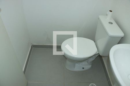 Lavabo de casa de condomínio para alugar com 3 quartos, 118m² em Chácara Ondas Verdes, Cotia