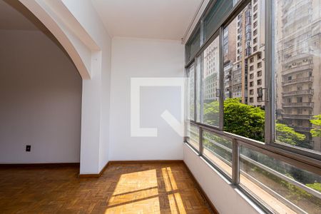 Varanda de apartamento para alugar com 3 quartos, 175m² em República, São Paulo