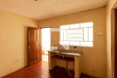 Casa à venda com 125m², 5 quartos e sem vaga Casa à venda com 125m², 5 quartos e sem vagaCozinha 3