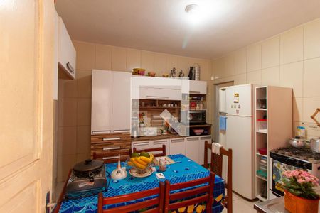 Casa à venda com 125m², 5 quartos e sem vaga Casa à venda com 125m², 5 quartos e sem vagaCozinha 1