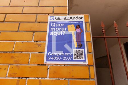 Casa à venda com 125m², 5 quartos e sem vaga Casa à venda com 125m², 5 quartos e sem vagaFachada