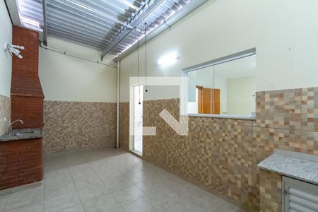 Casa à venda com 130m², 3 quartos e 3 vagasQuintal e Churrasqueira