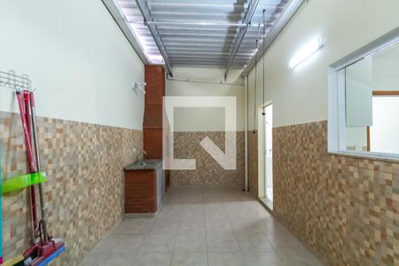 Casa à venda com 130m², 3 quartos e 3 vagasQuintal e Churrasqueira