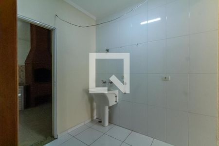 Casa à venda com 130m², 3 quartos e 3 vagasÁrea de Serviço