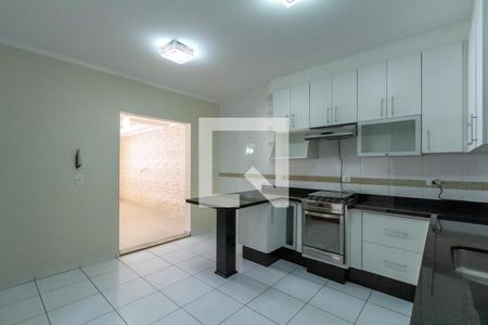 Casa à venda com 130m², 3 quartos e 3 vagasCozinha