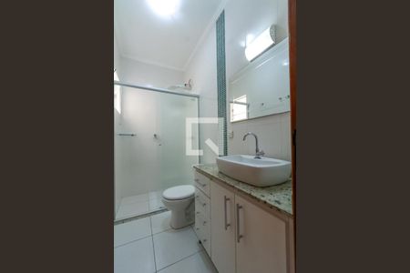 Casa à venda com 130m², 3 quartos e 3 vagasBanheiro Social