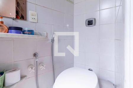 Casa à venda com 180m², 4 quartos e 5 vagasBanheiro da suíte 1