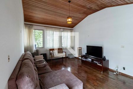 Casa à venda com 180m², 4 quartos e 5 vagasSala 2