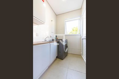 Casa à venda com 440m², 4 quartos e 4 vagasÁrea de Serviço