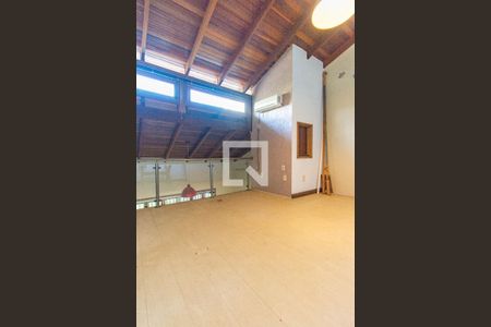 Casa à venda com 440m², 4 quartos e 4 vagasQuintal