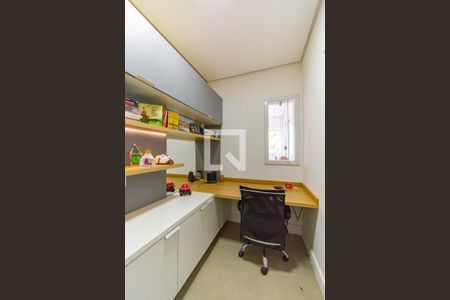 Casa à venda com 440m², 4 quartos e 4 vagasQuarto 4