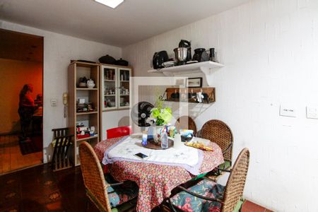 Apartamento à venda com 220m², 5 quartos e 2 vagasCozinha