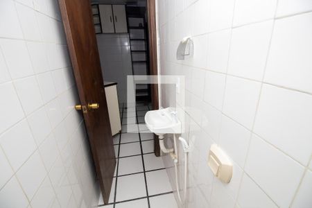 Apartamento para alugar com 110m², 3 quartos e 1 vaga Apartamento para alugar com 110m², 3 quartos e 1 vagaBanheiro de serviço