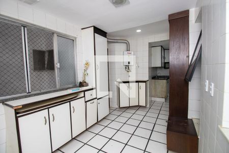 Apartamento para alugar com 110m², 3 quartos e 1 vaga Apartamento para alugar com 110m², 3 quartos e 1 vagaÁrea de Serviço