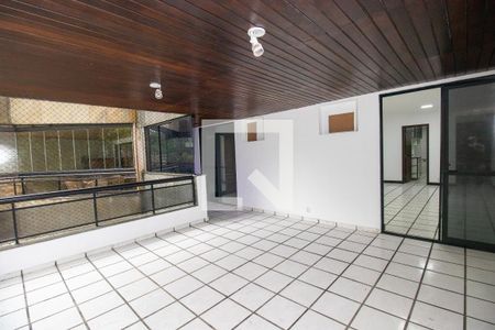 Varanda de apartamento para alugar com 3 quartos, 110m² em Recreio dos Bandeirantes, Rio de Janeiro