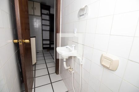 Apartamento para alugar com 110m², 3 quartos e 1 vaga Apartamento para alugar com 110m², 3 quartos e 1 vagaBanheiro de serviço