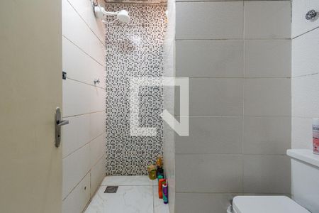 Casa à venda com 71m², 2 quartos e 2 vagasBanheiro