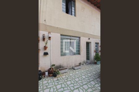 Casa para alugar com 55m², 2 quartos e 1 vagaFachada