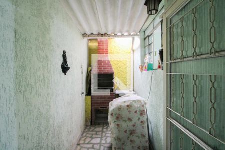 Casa para alugar com 55m², 2 quartos e 1 vagaÁrea de Serviço