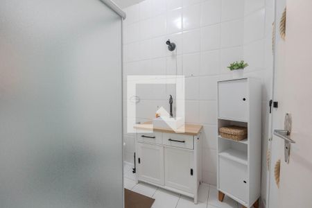 Apartamento à venda com 76m², 1 quarto e sem vagaBanheiro
