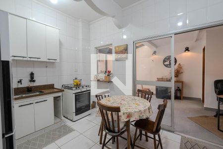 Apartamento à venda com 76m², 1 quarto e sem vagaCozinha