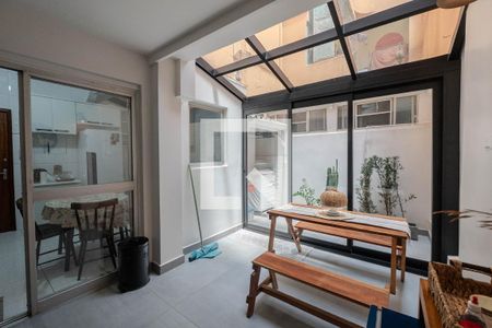 Apartamento à venda com 76m², 1 quarto e sem vagaSala de Jantar