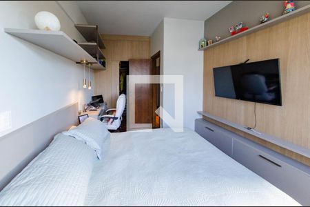 Apartamento à venda com 130m², 3 quartos e 2 vagasSuíte