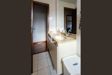 Apartamento à venda com 130m², 3 quartos e 2 vagasBanheiro