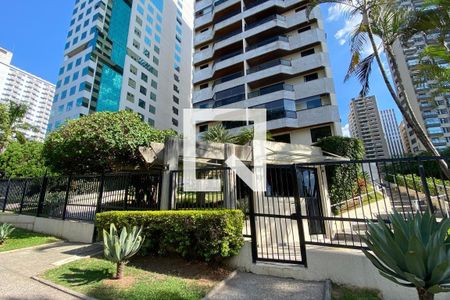 Apartamento à venda com 156m², 3 quartos e 2 vagasFachada