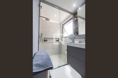 Apartamento à venda com 156m², 3 quartos e 2 vagasBanheiro da Suíte 1