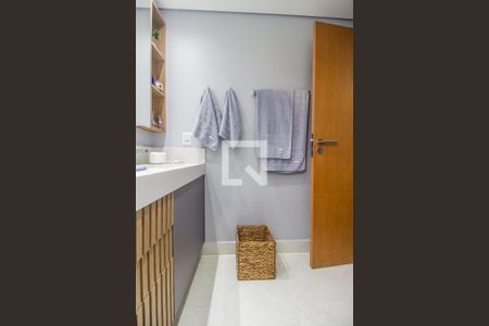 Apartamento à venda com 156m², 3 quartos e 2 vagasBanheiro da Suíte 1
