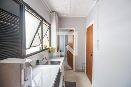 Apartamento à venda com 156m², 3 quartos e 2 vagasÁrea de Serviço