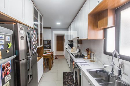 Apartamento à venda com 156m², 3 quartos e 2 vagasCozinha