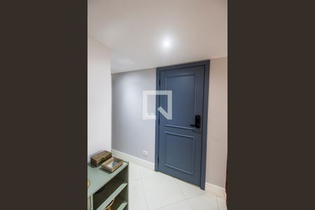 Apartamento à venda com 156m², 3 quartos e 2 vagasEntrada