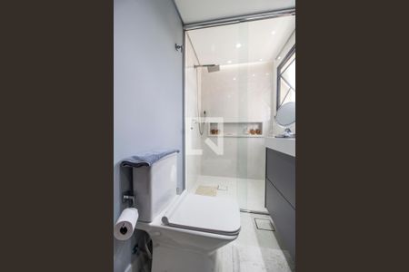 Apartamento à venda com 156m², 3 quartos e 2 vagasBanheiro da Suíte 1